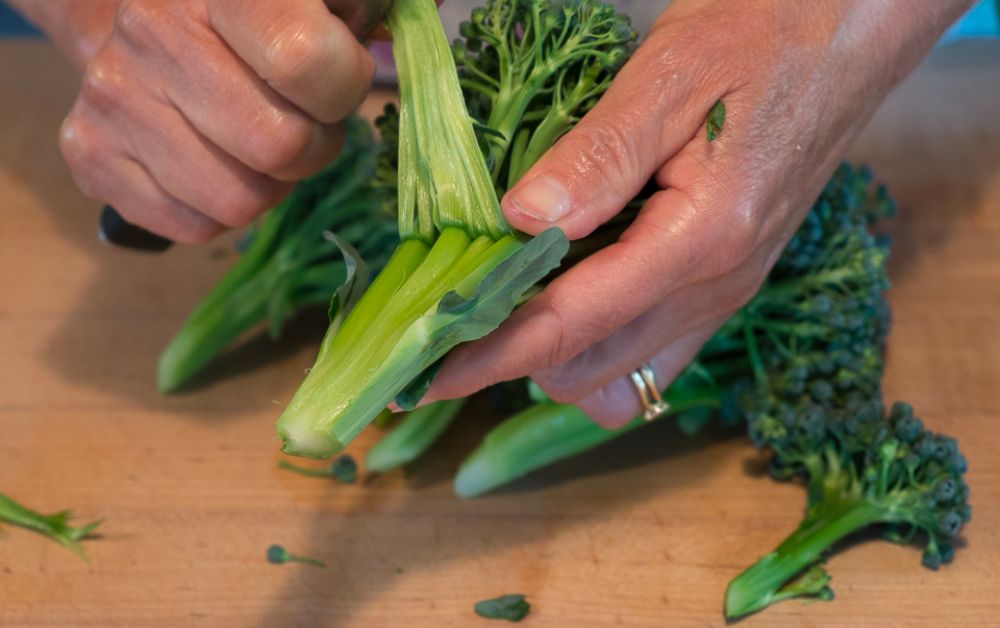 Como cozinhar brocolis como cortar